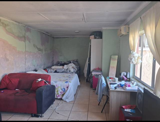 3 BEDROOM HOUSE FOR SALE IN AUSTERVILLE